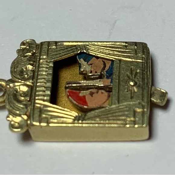 14K Yellow Gold Articulated 3D Punch and Judy Theater Charm Pendant Antique? - Picture 5 of 11